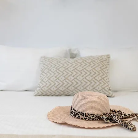 Arsenis Luxury Villa *